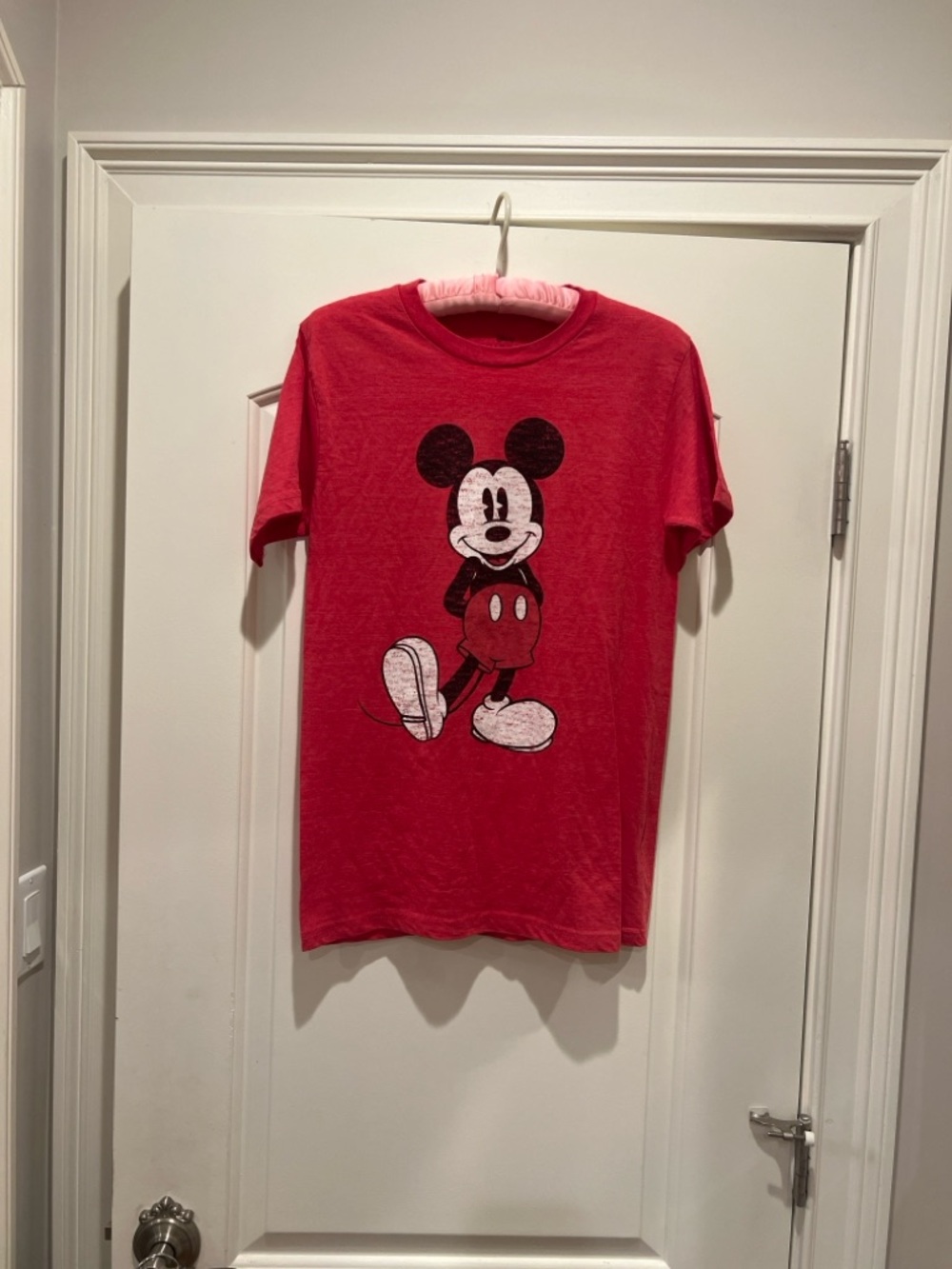Disney Mickey Mouse Graphic T Shirt Red Distressed Graphic Size Small
